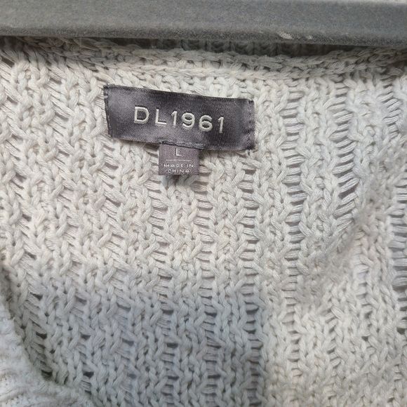 DL1961 Freeman 100% Cotton Distressed Open Knit V Neck Oversized Sweater L - Picture 6 of 10